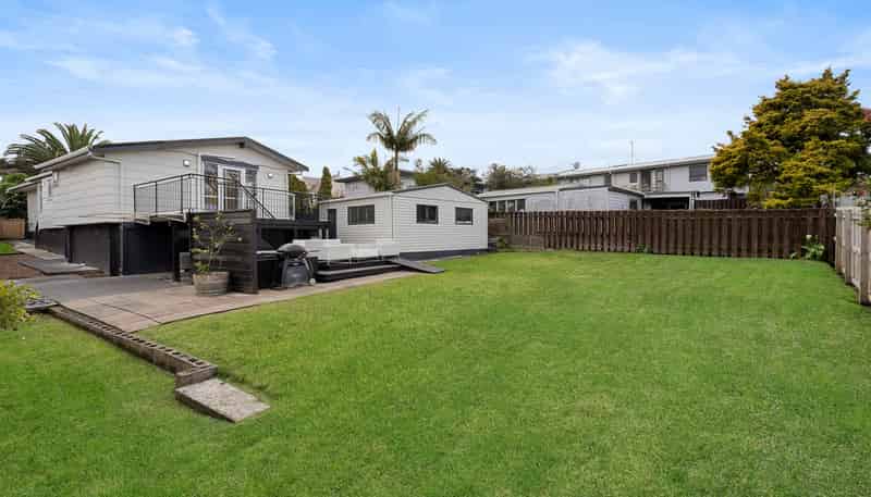 28 Fairway Avenue, Red Beach