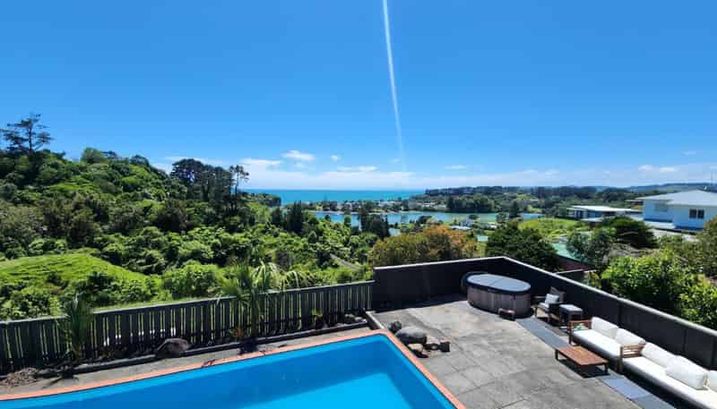 12 Dowman Street, Urenui