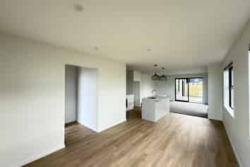 19 Rita Angus Road, Belfast