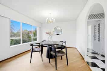 4220A Great North Road, Glendene