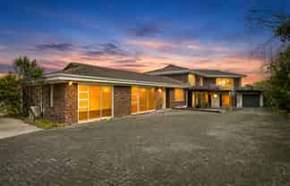 4220A Great North Road, Glendene