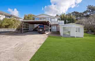 35 Nile Road, Kelston