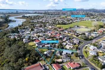 35 Nile Road, Kelston