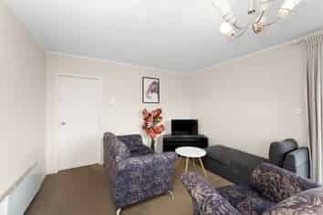 35 Nile Road, Kelston