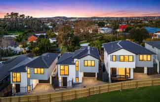 4&6/14 Eastglen Road, Glen Eden
