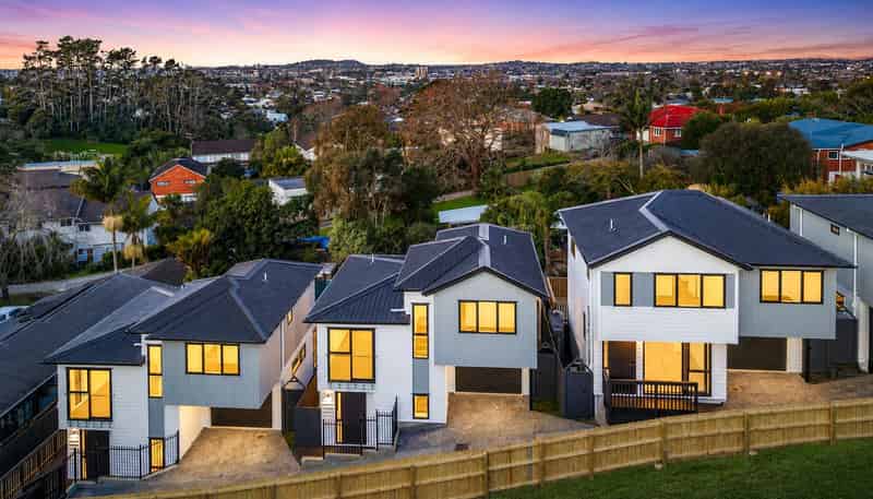 4&6/14 Eastglen Road, Glen Eden