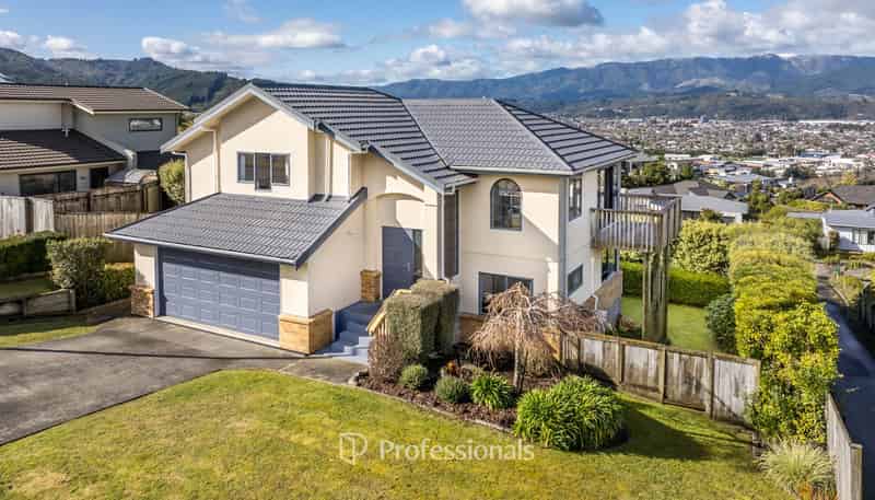 28 Kirton Drive, Riverstone Terraces