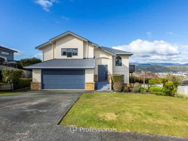 28 Kirton Drive, Riverstone Terraces
