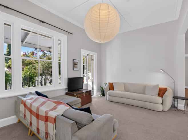28 Milton Road, Bluff Hill