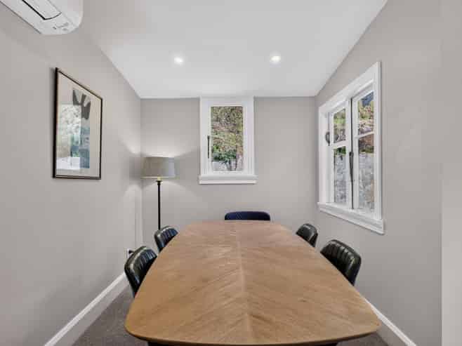 28 Milton Road, Bluff Hill