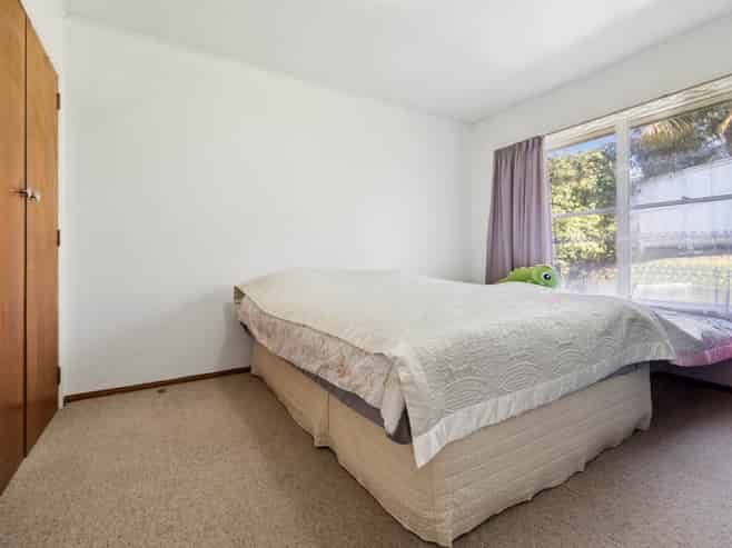 2/26 Cotter Avenue, Remuera