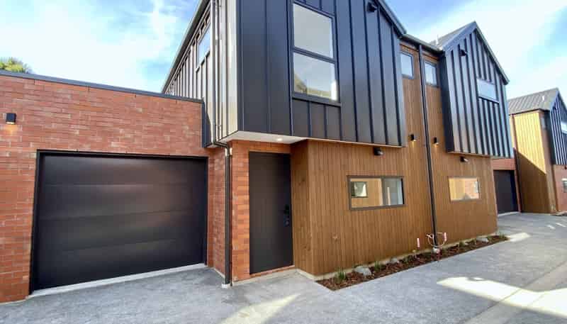3/389 Armagh Street, Linwood