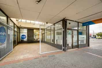 Established Tenant, Secure CBD Investment