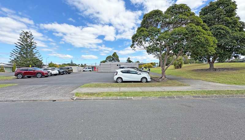 114 Reeves Road, Pakuranga