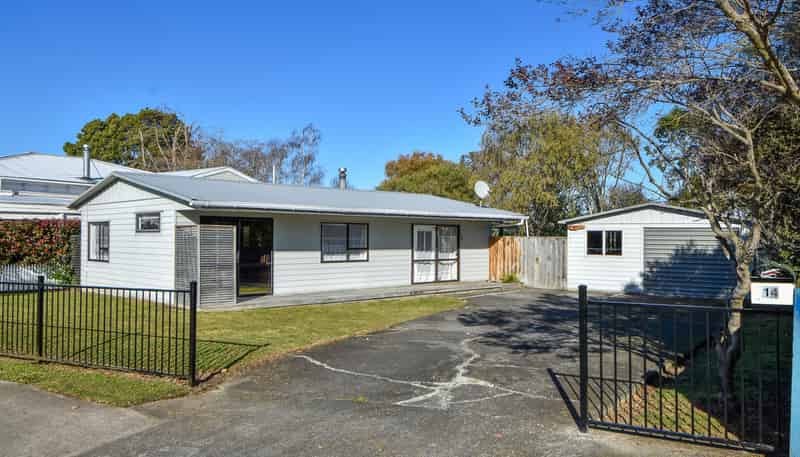 14 King Street, Carterton
