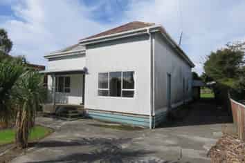87 Derby Street, Westport