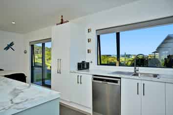 3 Kereru Place, Mahia