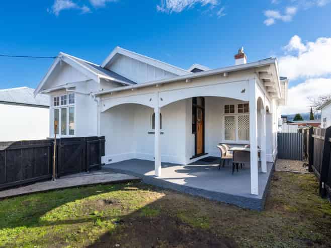 52   Melbourne Street, SOUTH DUNEDIN