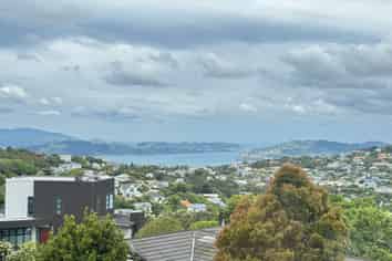 2/16 Orissa Crescent, Broadmeadows
