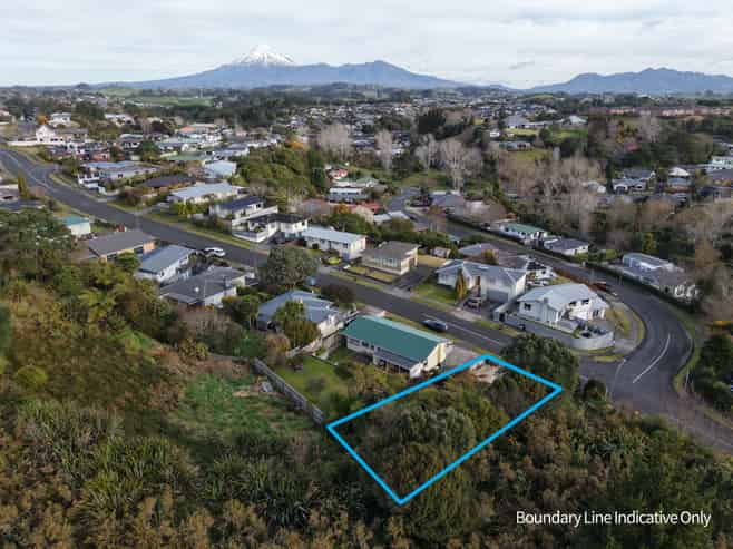 51 Oranga Street, Westown