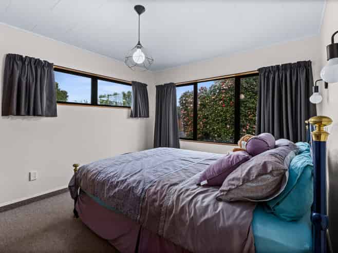 1212 Louie Street, Parkvale