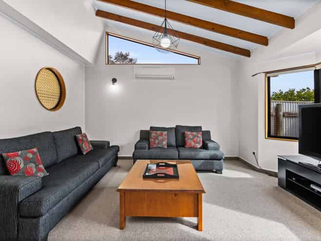 1212 Louie Street, Parkvale