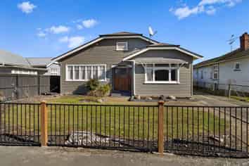 56 Albert Street, Ashburton