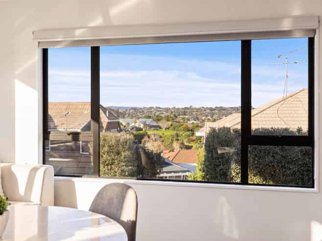 1/14 Kells Place, Botany Downs