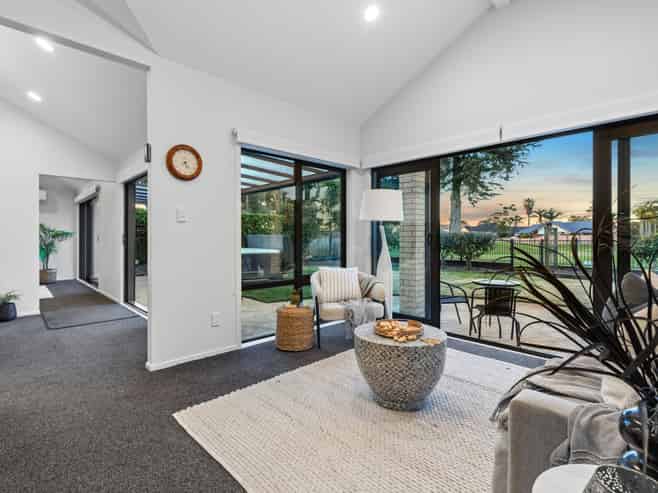 153 Gravatt Road, Papamoa