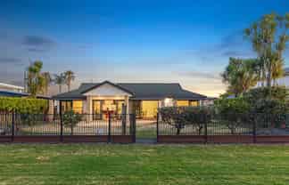 153 Gravatt Road, Papamoa