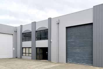 Modern Warehouse & Office in Prime Location