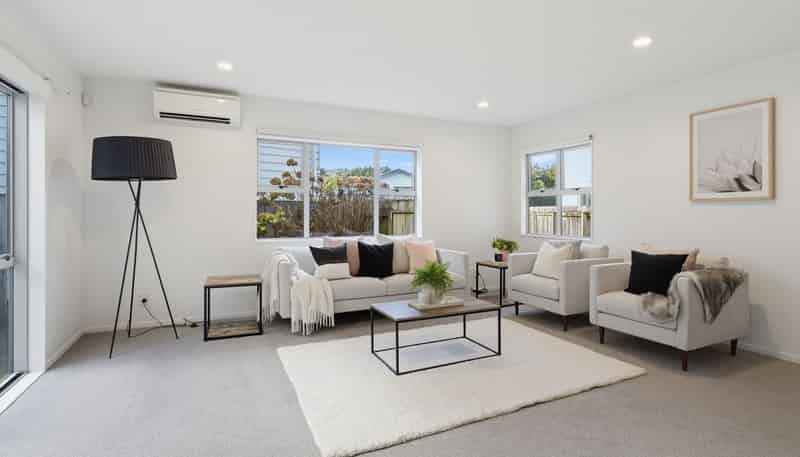 17A Wantwood Grove, Churton Park