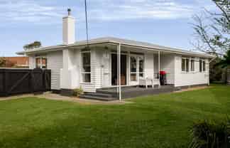 98 Maxwells Line, Awapuni