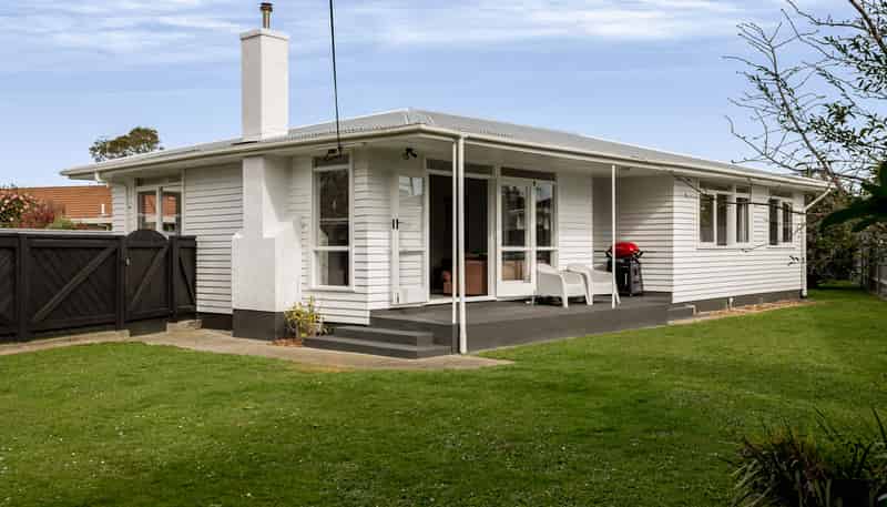 98 Maxwells Line, Awapuni