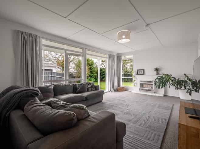 98 Maxwells Line, Awapuni