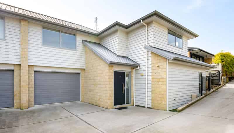 34A Houchens Road, Glenview