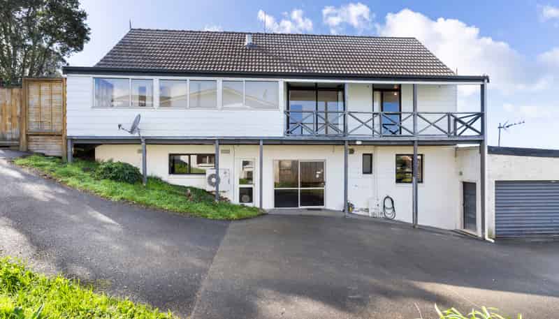 210 Glamorgan Drive, Northcross