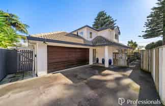 274 Muritai Road, Eastbourne