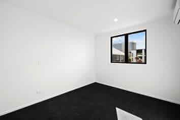 97e Aurora Terrace , Hillcrest