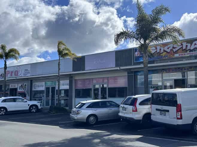 Papamoa central retail - summer is around the corner!
