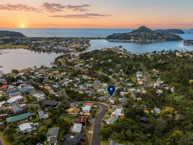 30 Windsor Drive, Tairua