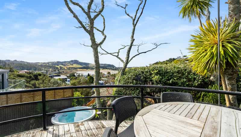 30 Windsor Drive, Tairua