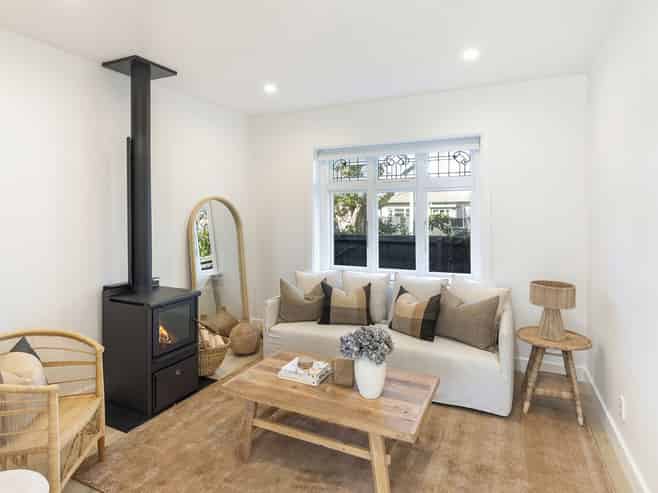 142 North Avon Road, Richmond