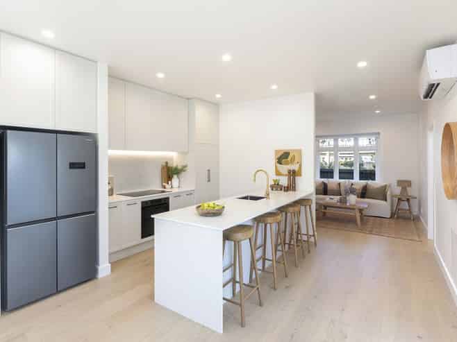 142 North Avon Road, Richmond