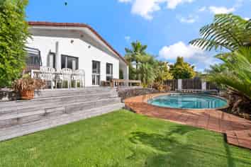 21 Lingham Crescent, Torbay