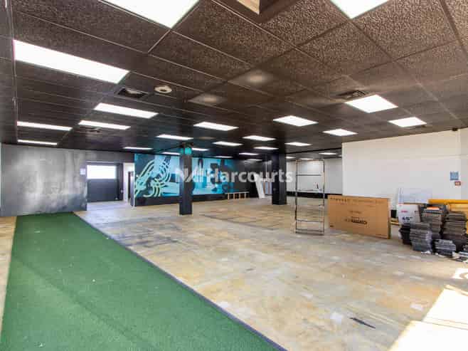 Large Birkenhead Retail Opportunity