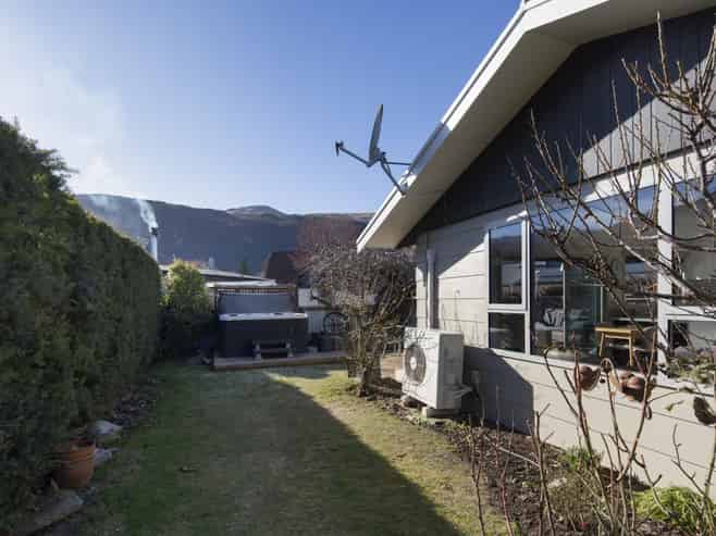 7B Adamson Drive, Arrowtown