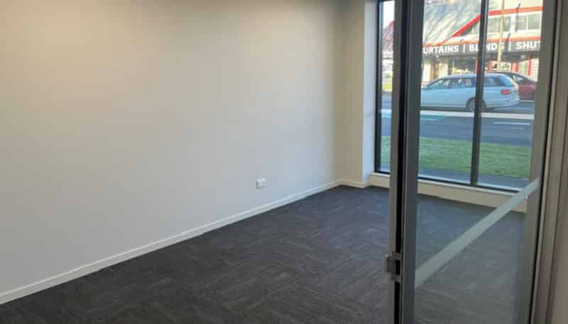 Tenancy 4/47-49 Victoria Avenue, Palmerston North