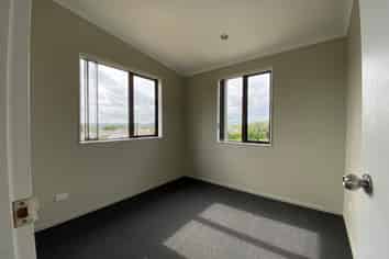 33A La Trobe Street, Pakuranga Heights