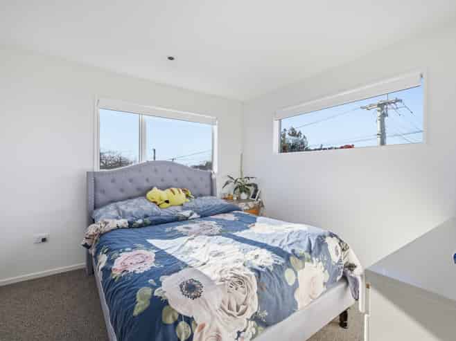 1/51 Hills Road, Edgeware